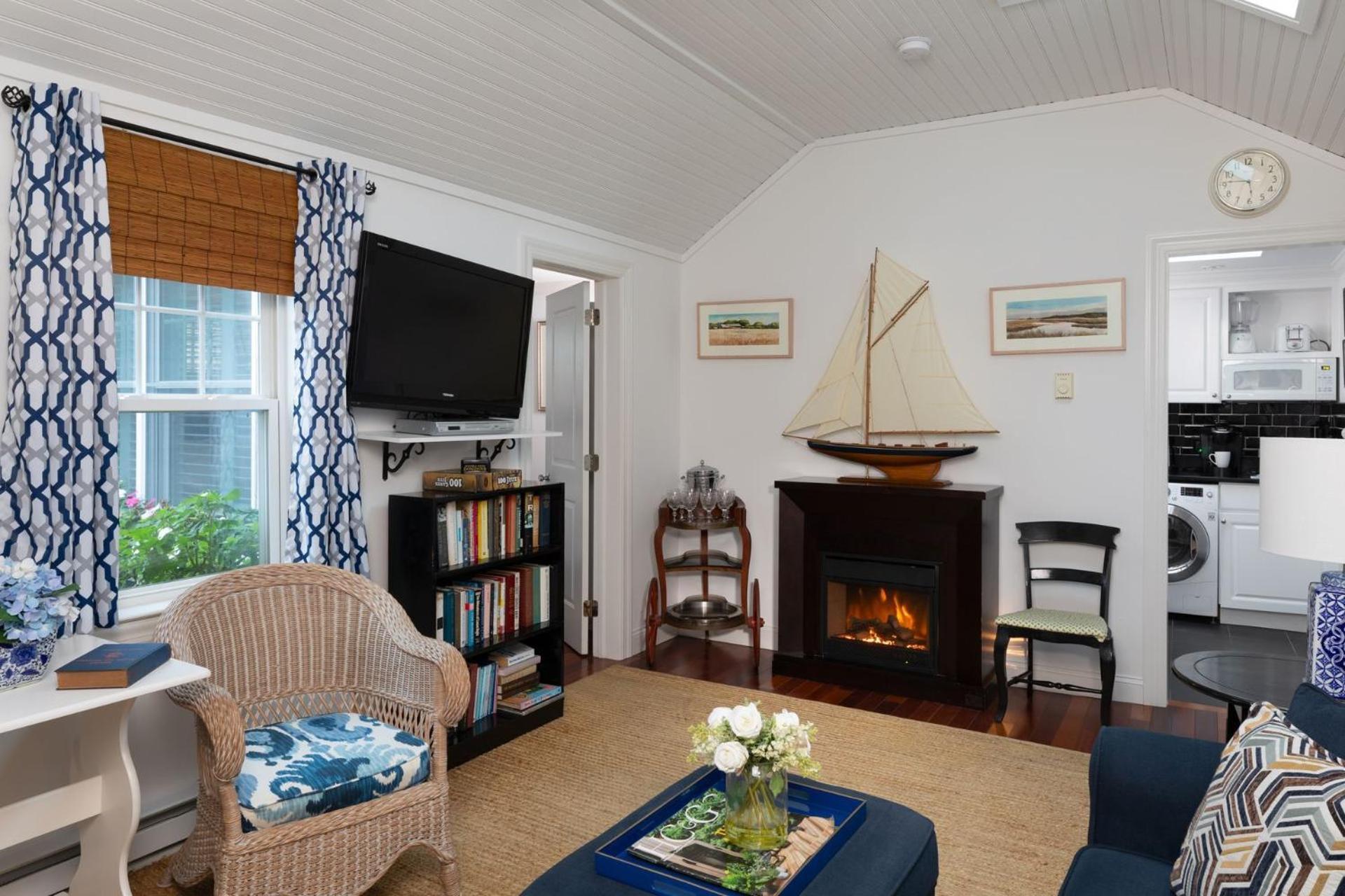 Harbor Knoll Bed And Breakfast Greenport Exterior foto